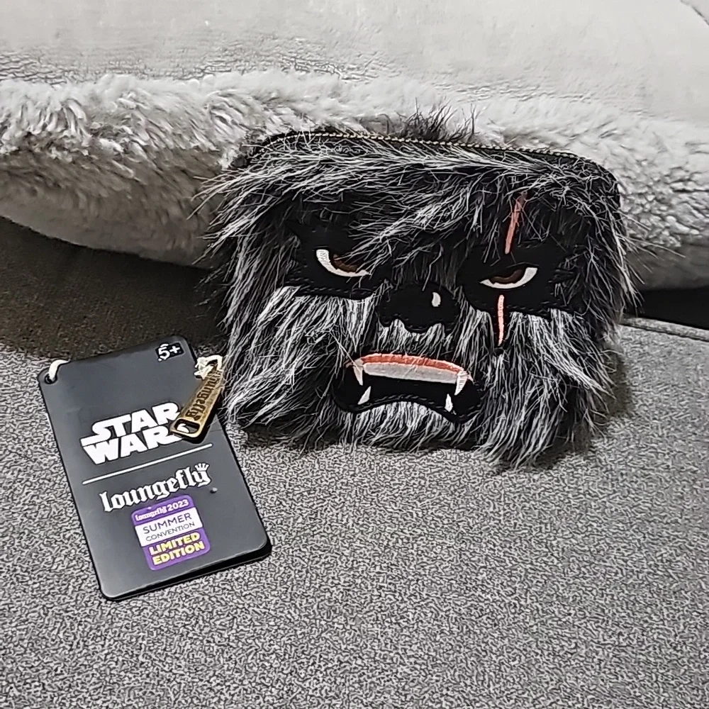 NWT Loungefly Star Wars Krrsantan Zip-Around Wallet Limited Edition Hard Tag